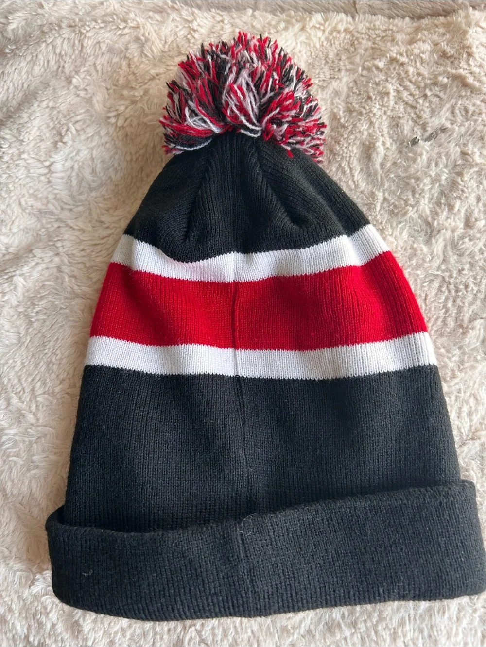 47 Black Red White Pom-Pom Knit Beanie